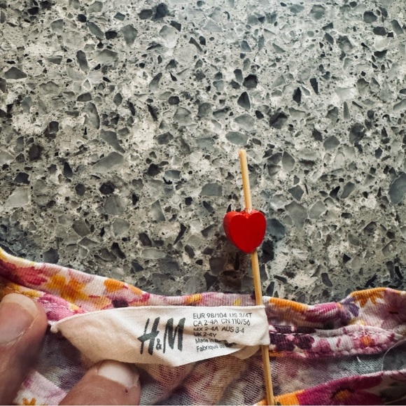 H&M l Girl's Floral Dress l Size 3T/4T 🌸👗 - Picture 9 of 9